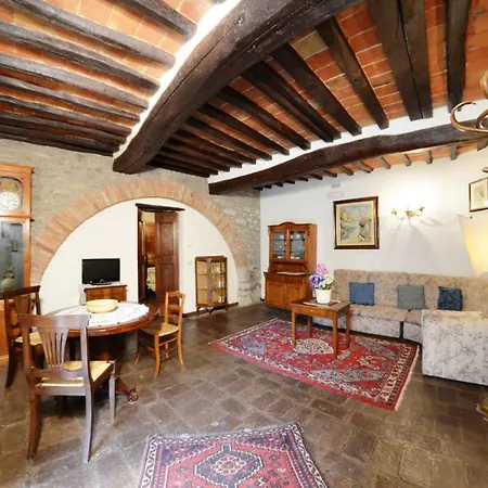 Il Casale Aparthotel 4*