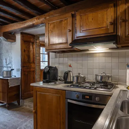 Il Casale Aparthotel 4*
