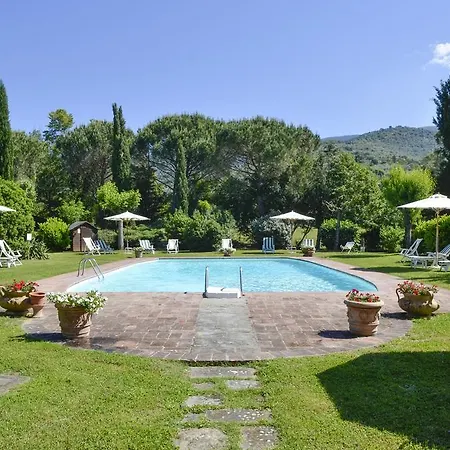 Ξενοδοχείο με διαμερίσματα Il Casale 4*